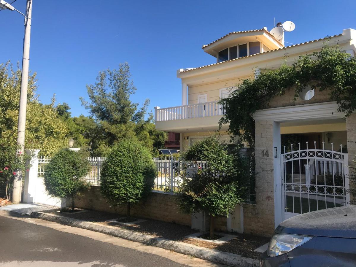 Wonderful Playroom Apartment Athens Exterior photo