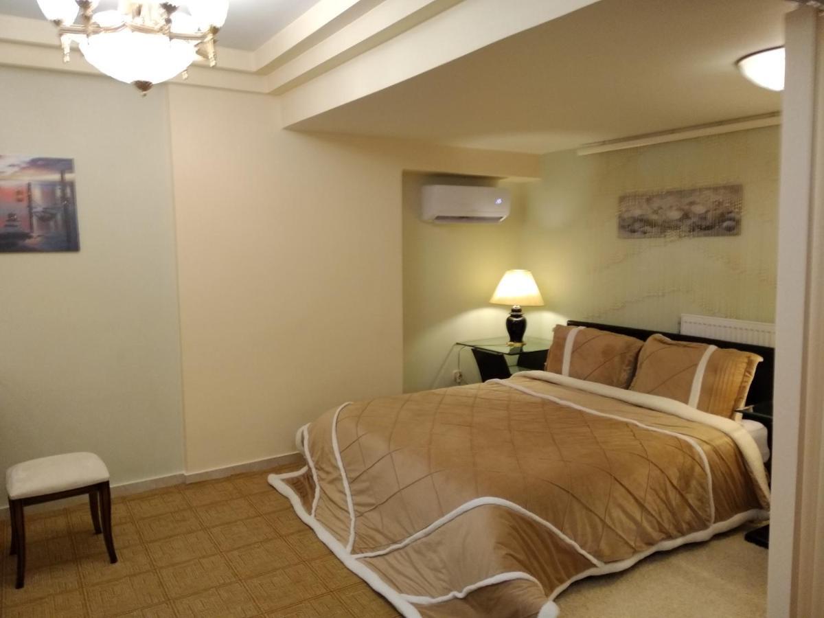 Wonderful Playroom Apartment Athens Exterior photo